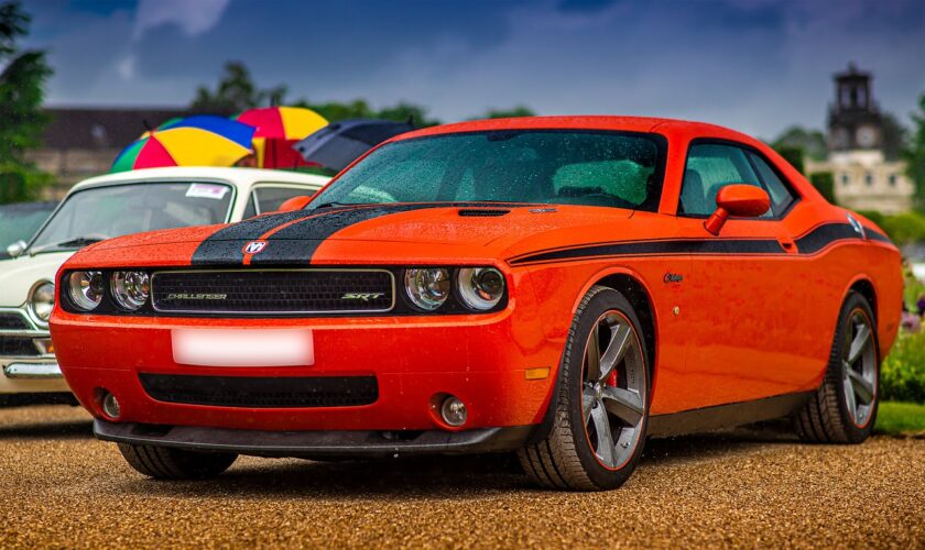 dodge-challenger